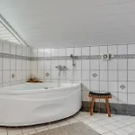 Dom wakacyjny Stunning In With Kitchen *